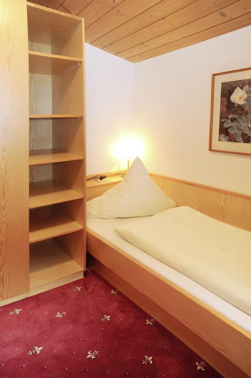 Haus Gariella Apartment Gargellen Bilik gambar